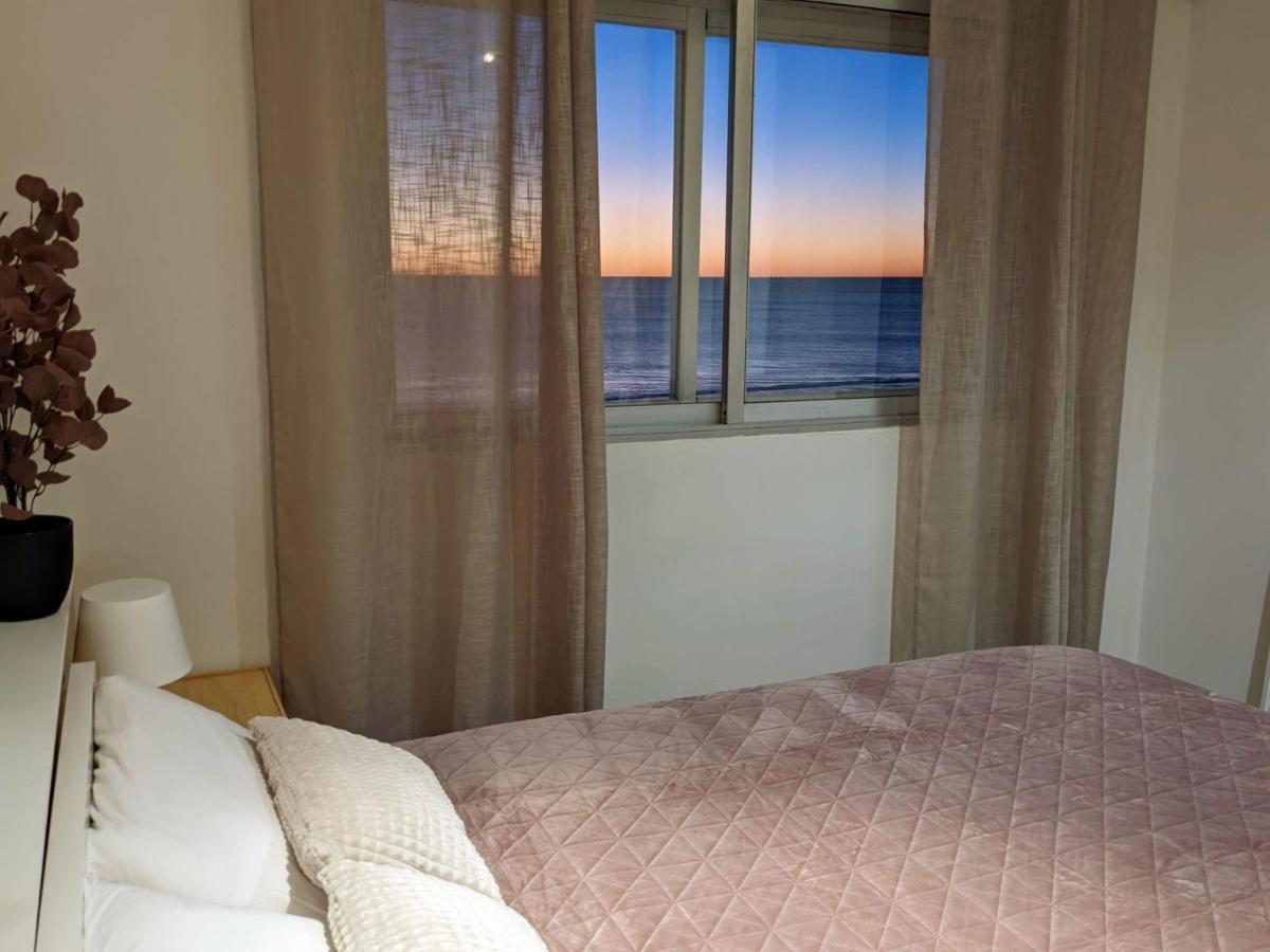 Apartamento En La Playa Con Garaje كاديز المظهر الخارجي الصورة